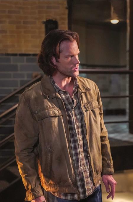 SUPERNATURAL SAM WINCHESTER #3 CVR F PHOTO 1 LTD VIRGIN VAR DYNAMITE Entertainment Paulina Ganucheau Kendall Goode Photo 1 PREORDER