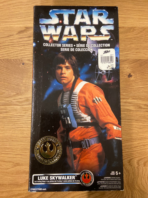 Star Wars: Collector Series - Luke Skywalker (X-Wing Pilot) (1996) Kenner 12 in