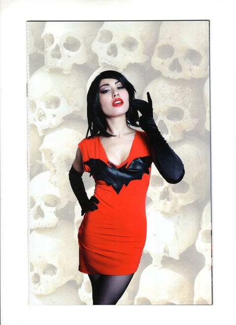 Vampirella, Vol. 5 #3 (Cvr E) (2017) 10 Copy Cosplay Virgin E 10 Copy Cosplay Virgin Buy & Sell Comics Online Comic Shop Toronto Canada