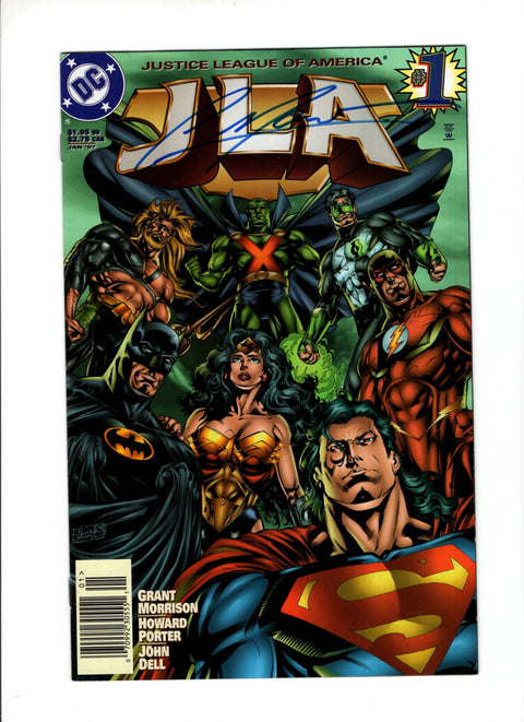 Signed by Grant Morrison
Newsstand Edition