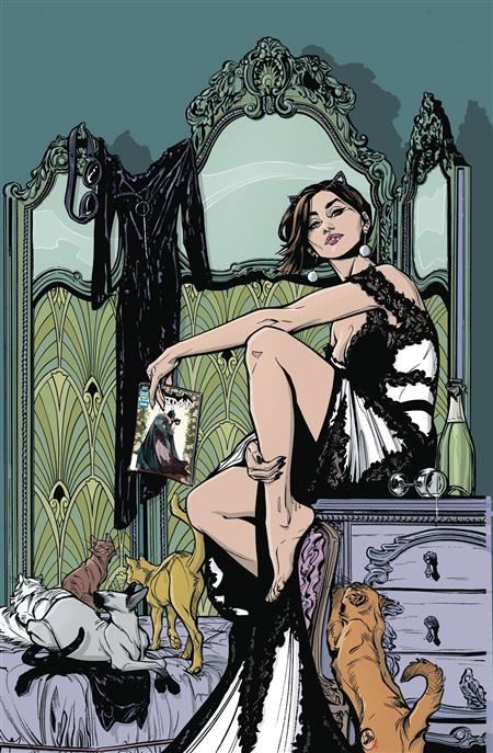 Catwoman, Vol. 5  #1TP Volume 1